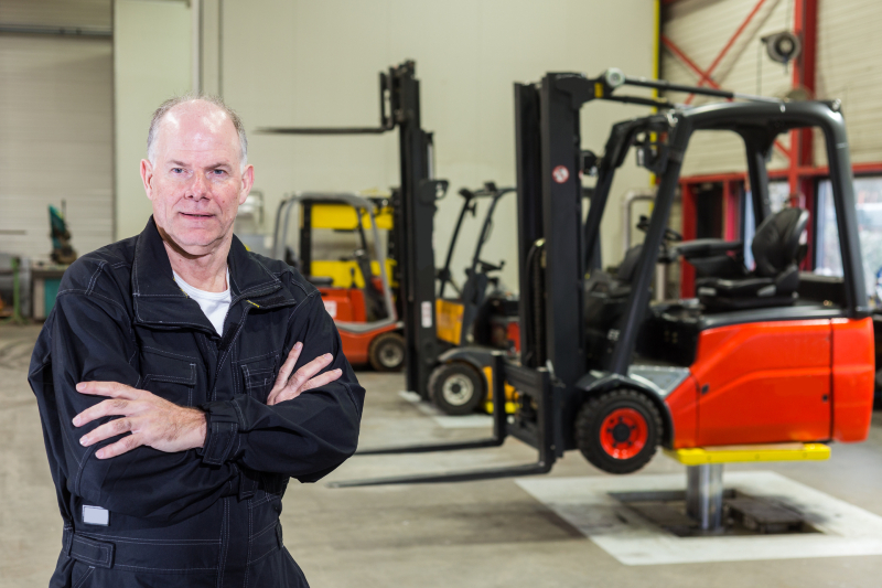 The Advantages You Gain by Buying a Used Forklift Instead of a New One