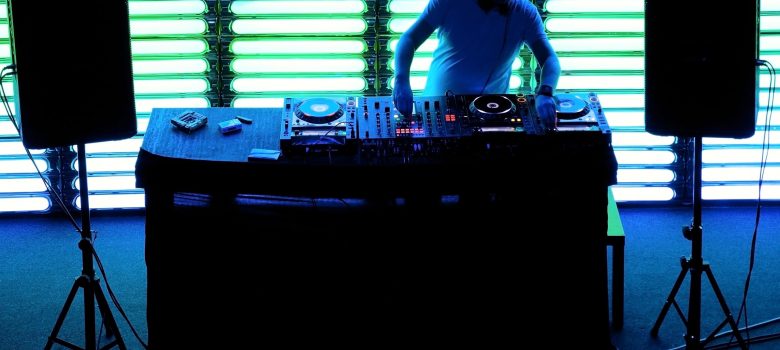 Elevate Your Event with the Right Wedding DJ in the Chicago Area