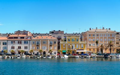Go Ahead and Research the Best Luxury Beach Hotels in Naples: It Will Be Worth it